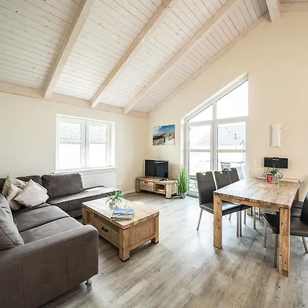Vakantiehuis Treibgut 62 - Mit Eingezaeuntem Garten